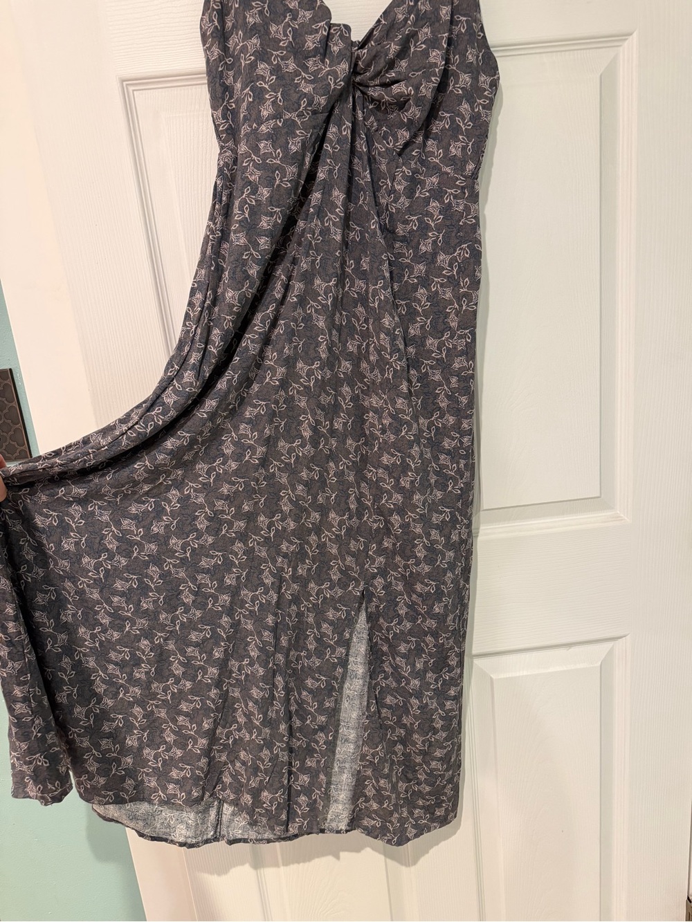 SOZY Twist-Front Floral Spaghetti-Strap Maxi Dress with Slit - Picture 2 of 6